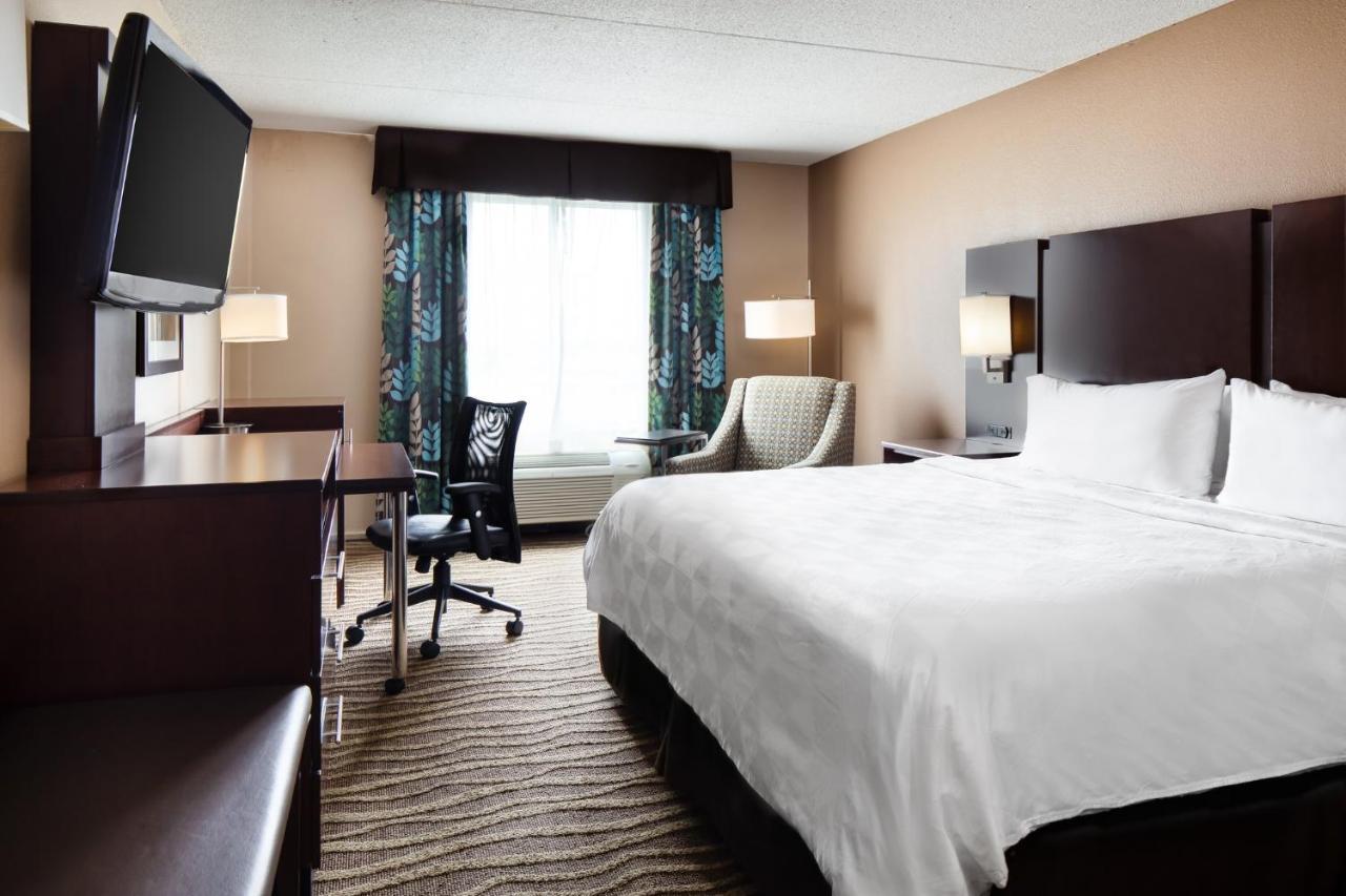 Holiday Inn Hotel&Suites Overland Park-West, an IHG Hotel Buitenkant foto