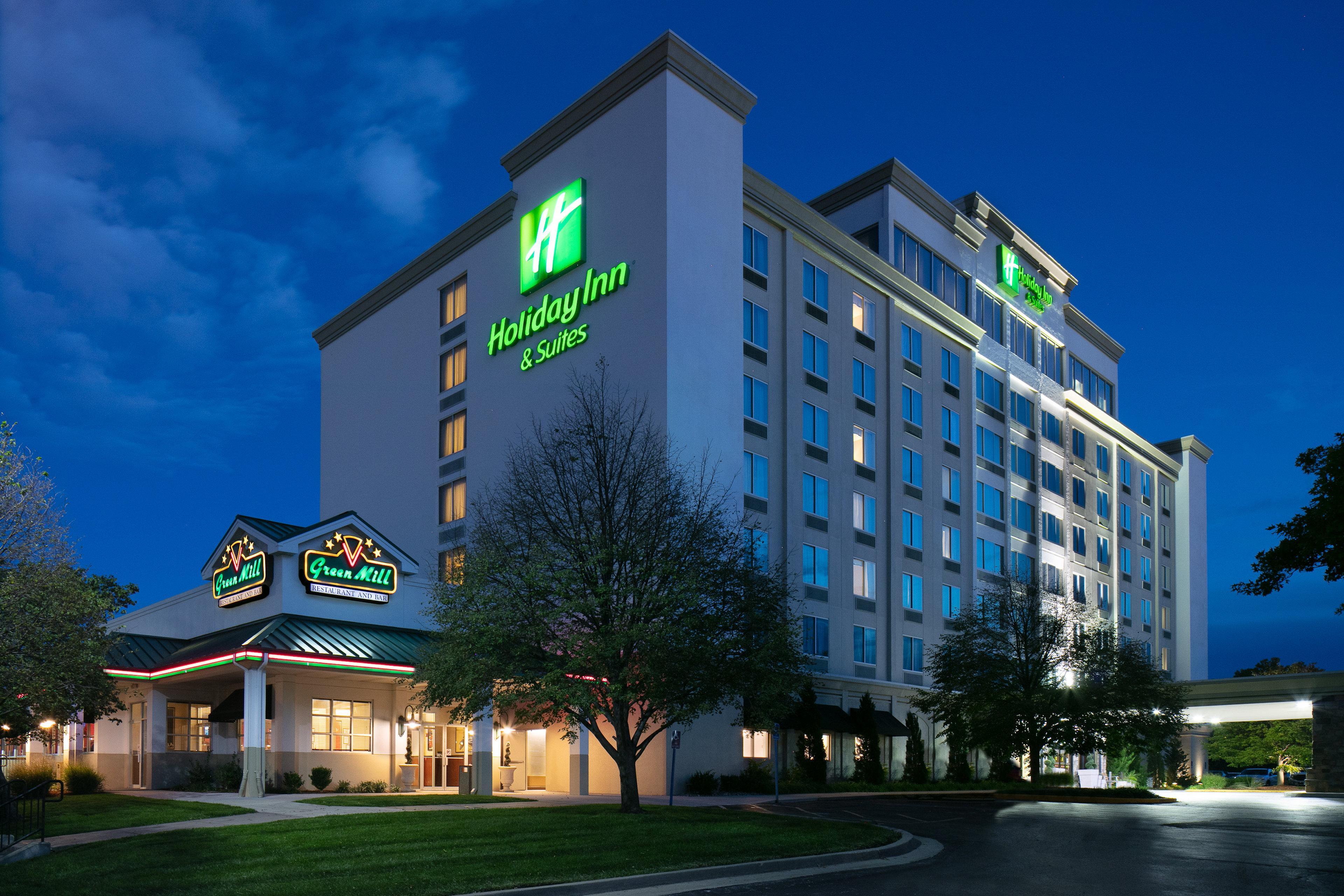 Holiday Inn Hotel&Suites Overland Park-West, an IHG Hotel Buitenkant foto