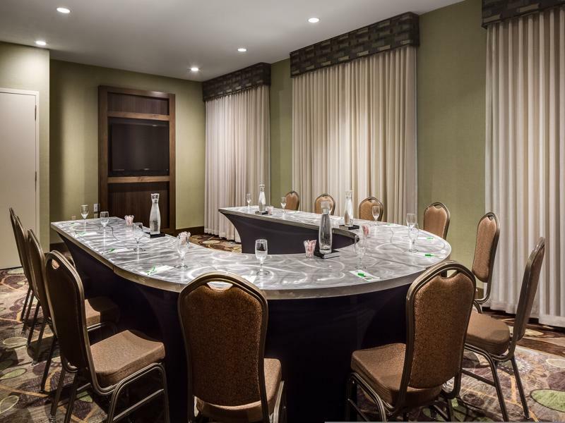 Holiday Inn Hotel&Suites Overland Park-West, an IHG Hotel Buitenkant foto